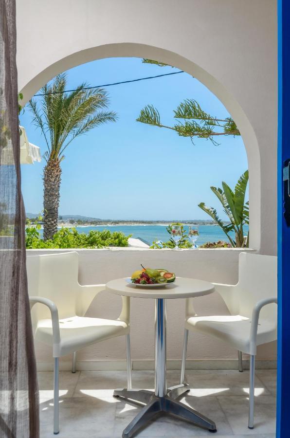 Diogenis Studios Naxos City Luaran gambar